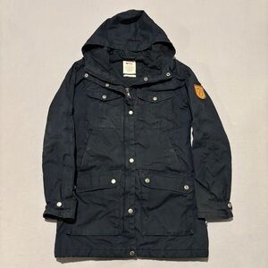 Fjallraven GT100 Jacket Women's XS Navy Blue Greenland Waxxed Canvas Outdoor